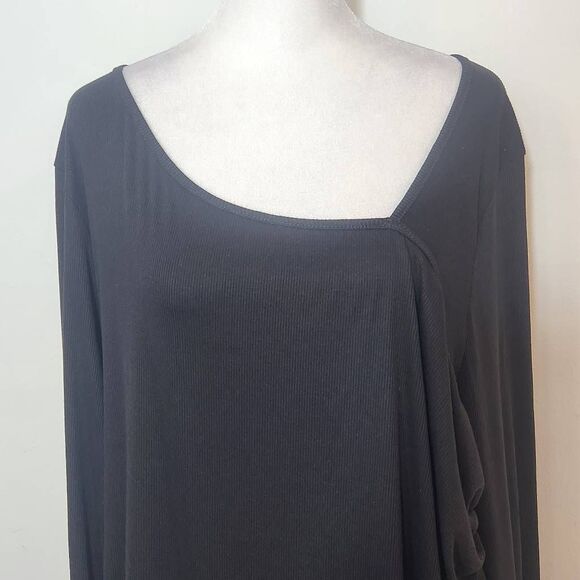 Lush Black Ribbed Knit Top with Drawstring Ruching Size 3X Plus Size Black Top - Picture 3 of 9